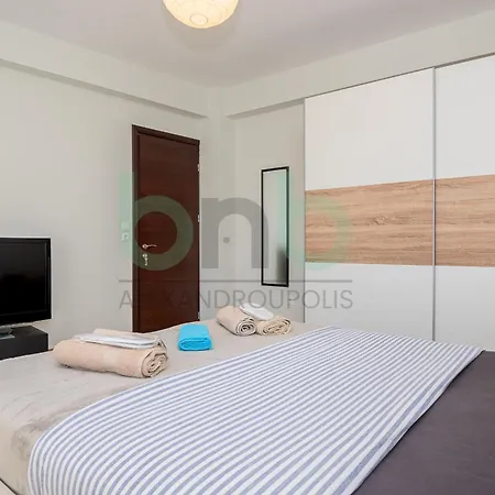 Luxurious Tsimiski 2Nd Floor Alexandroupoli Exterior foto