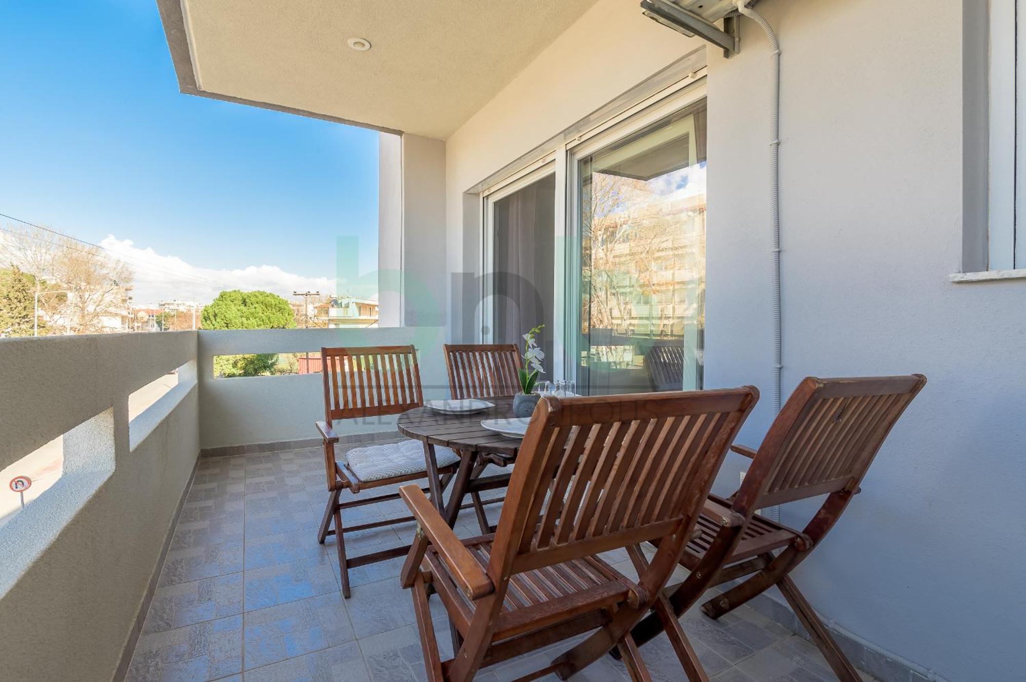 Luxurious Tsimiski 2nd Floor