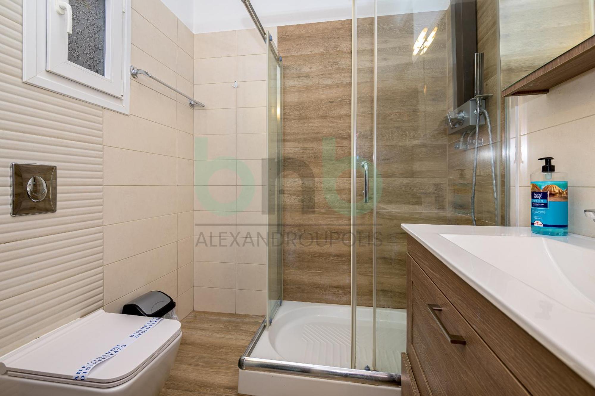 Luxurious Tsimiski 2nd Floor Alexandroupoli